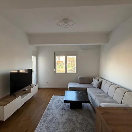 Апартаменты Podgorica Apartman *
